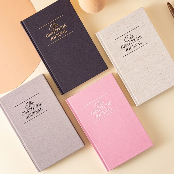 Orange Intelligent Change: The Five Minute Journal - Daglig Tacksamhetsdagbok för Lycka, Mindfulness och Reflektion - Odaterad Livsplanerare