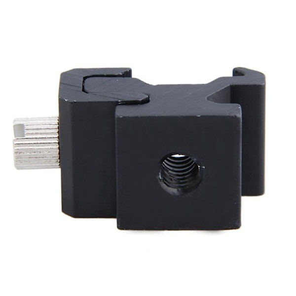 Kamera Blits Hotsko Adapter med 1/4 tommers Hunngjenger/Skruhull