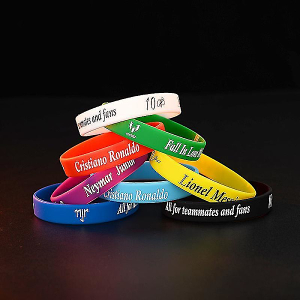 8 st Cristiano Signatur Armband Cr7 Sport Fotboll Stjärna Silikon Armband