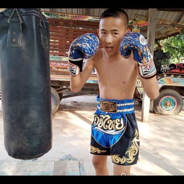 Kort Muay Thai - Traditionel - Blå - Børne- og Voksenstørrelser - 100% Satin Polyester Blå XL