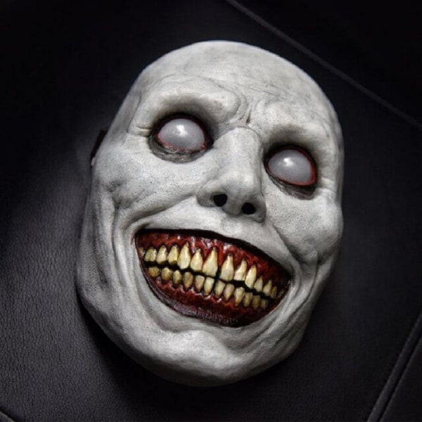Betterlifefg-Halloween Skräckmask COS Exorcist Smile White Eyed Demon Mask, Grey Sunmostar