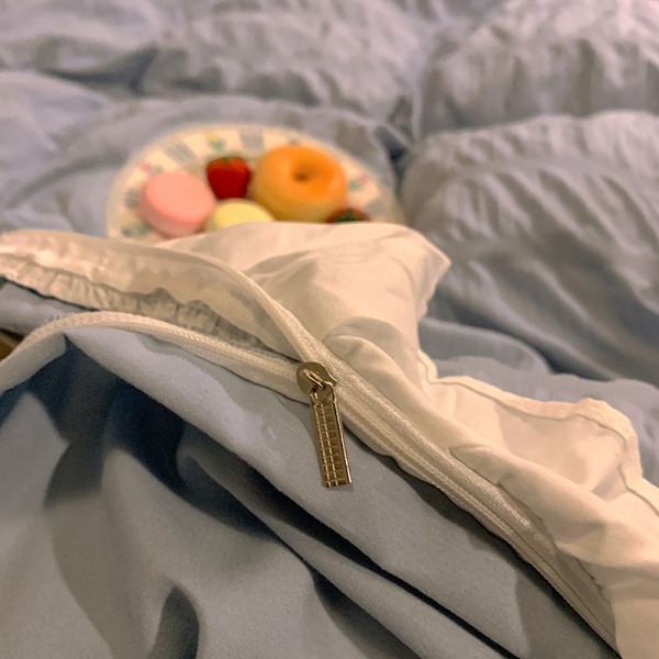 Set med + 2 örngott för säng för fyrdelad kostym av koreansk stil ins flickhjärta prinsessa vindsäng Macaron
