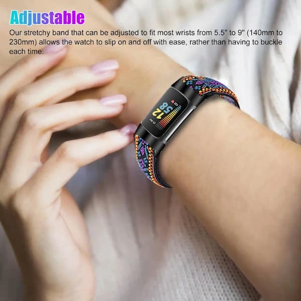 Tre elastiske armbånd kompatible med Fitbit Charge 5. Erstatningsarmbånd er lavet af elastisk vævet nylon og er velegnede til Fitbit Charge 5.