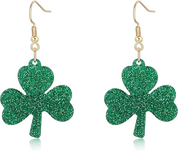 Grønne kløver dråpeøreringer, St. Patrick's Day tilbehør, irske øreringer, lette akryløreringer.