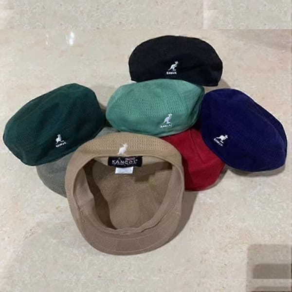 Sort unisex kængurufur mesh baret, afslappet foldbar retrohat.