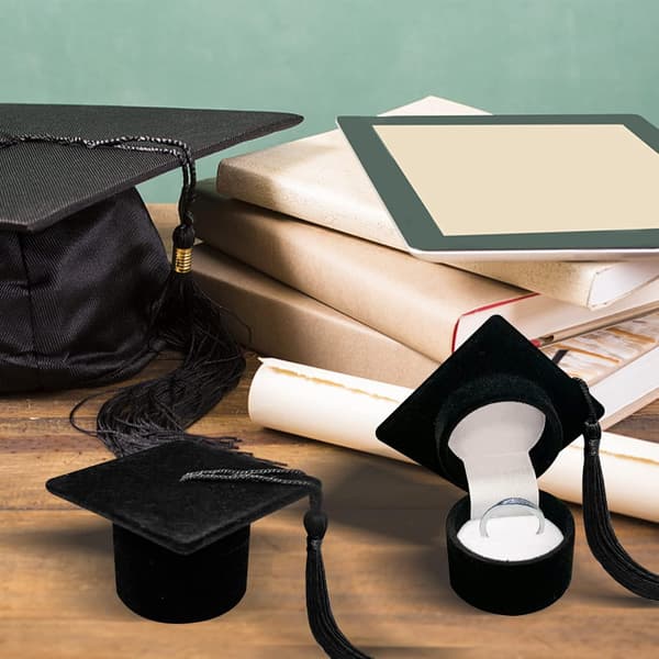 Set med 2 Doktorhatt Smyckeskrin, Examenspresentask, Examen