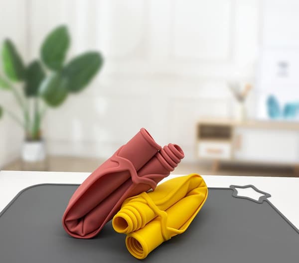 Set med 2 Silikonunderlägg Halksäkra och Fläcktåliga för Barn