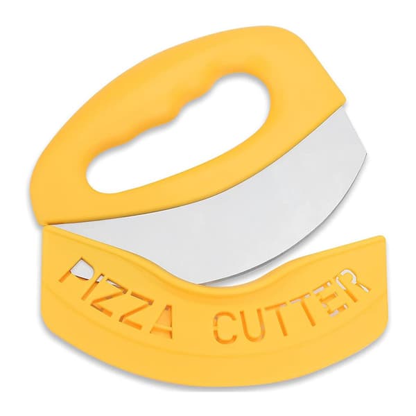 Pizzakutter, Pizzakutter med beskyttende deksel, Halvmåne Pizza