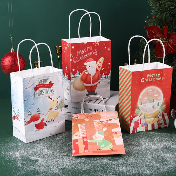 18 Julklappspåsar för Julafton Godispåsar Äppelpaket