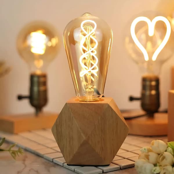 2 stk. Lille Bordlampe Sengelampe med Diamant Træbase, E2