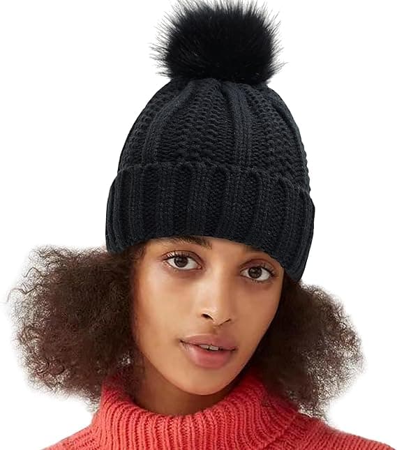 Vinter Beanie Hat til Kvinder med Satinfor og Kunstig Pels Pom Pom