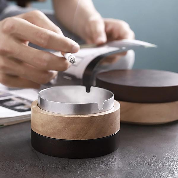Original utomhusdesign askkopp med deodoriserande lock vindtät po