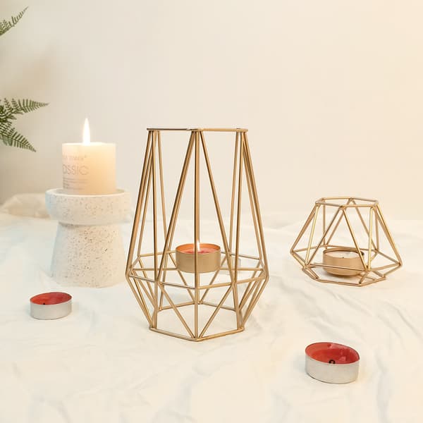Gyldne søylelysestaker, sett med 1 elegant metallgeometrisk te