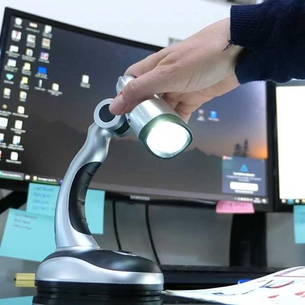 Ultra Kraftful Vippe- og Trådløs Skrivebordslampe