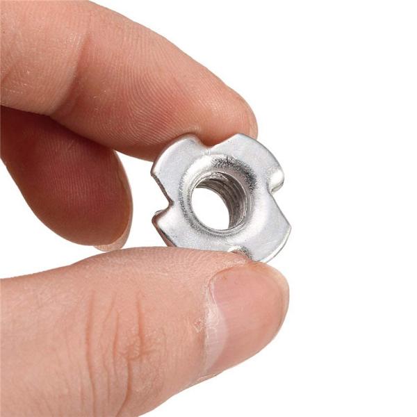 100 st M6 4-tands T-muttrar Insatser Kolstål Material Zink Pl