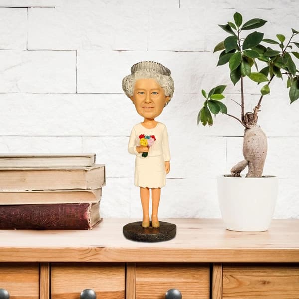 Dronning Elizabeth Statue, Dronning Elizabeth Platina Jubileum Souvenir