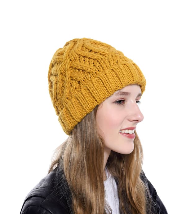Smiley strikkehatt i ull med ensfarget design (hvit) DXGHC