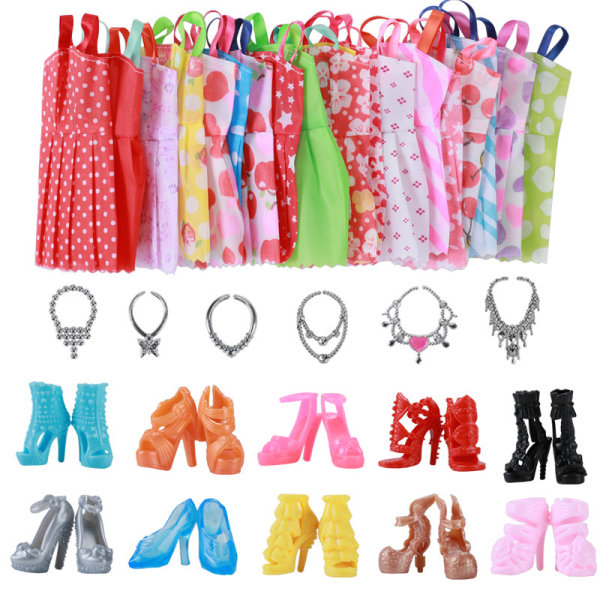 26PCS random 10 pieces short skirt 10 pairs of shoes 6 necklaces