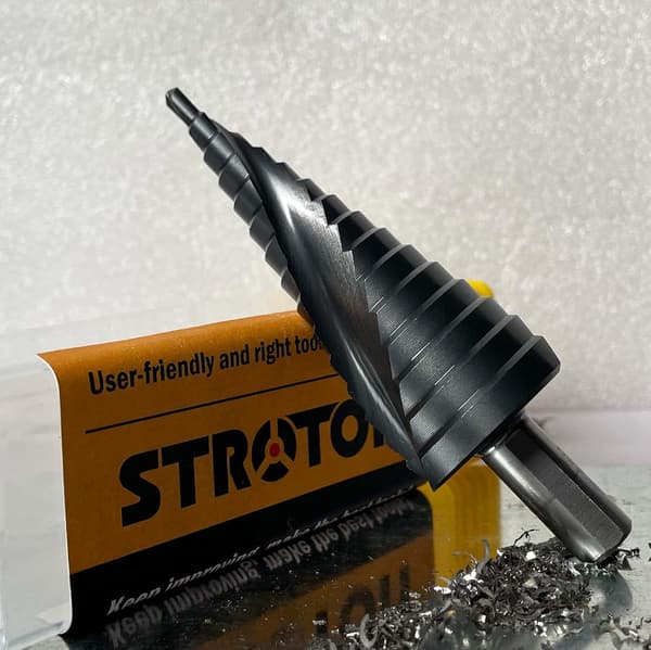 Trinnbor i 6% kobolt for rustfritt stål og metall (4-32 mm