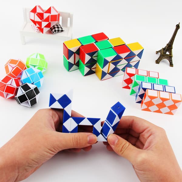 Magic Snake Twist-puslespill, vribar leketøy-samling, 24 kiler, Magic Ru