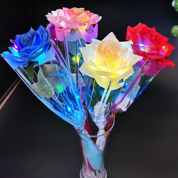 5 kunstige lysende roser Qixi Valentinsdag gaver LED rose gi