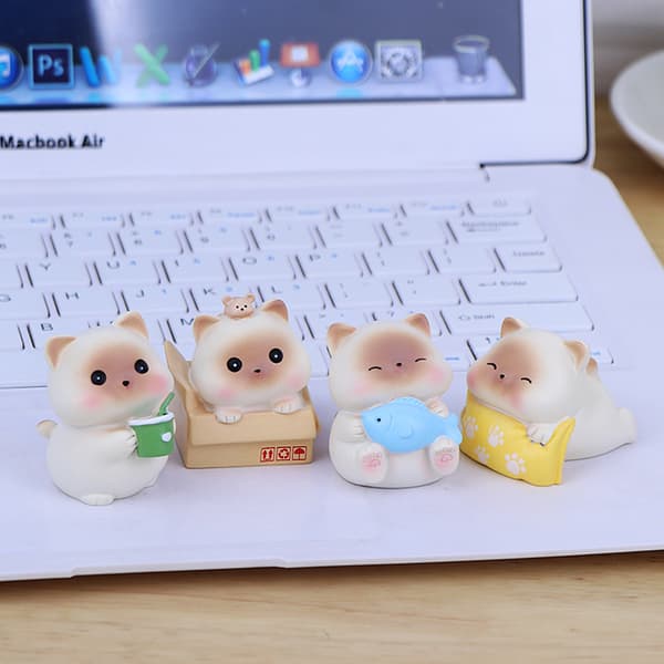 4 søde mini Kitty ornamenter Kontor skrivebordsdekorationer bil interiør