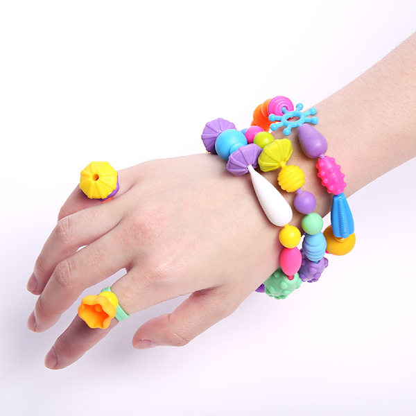 300 Delar Flickors Leksak DIY Smyckeskit Modekul Kul för Halsband Ri