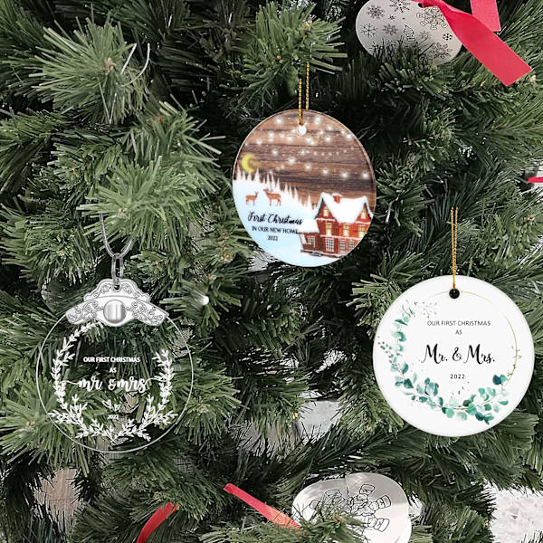Julepynt for første jul i vårt nye hjem 2022, for familien