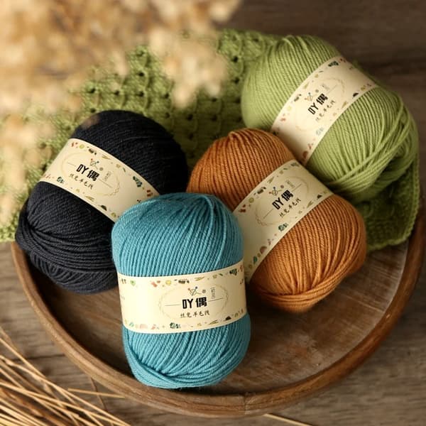 6 kpl Kammattua Puuvilla Lankaa DIY Yarn C:ltä