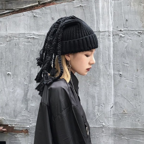 Personlig tofsad "dirty braid" hatt stekt kyckling cool stickning h