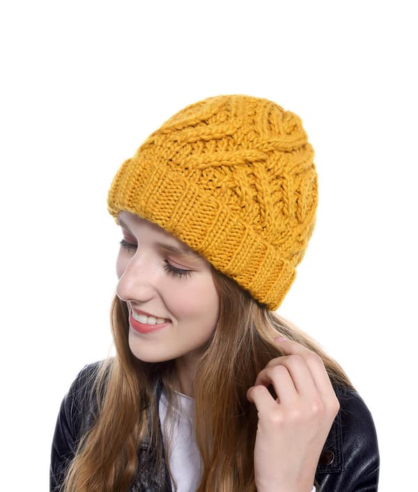 Smiley strikkehatt i ull med ensfarget design (hvit) DXGHC