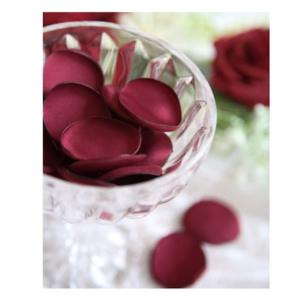 200 stycken konstgjorda sidenorganza rosblad bröllopsbelysning