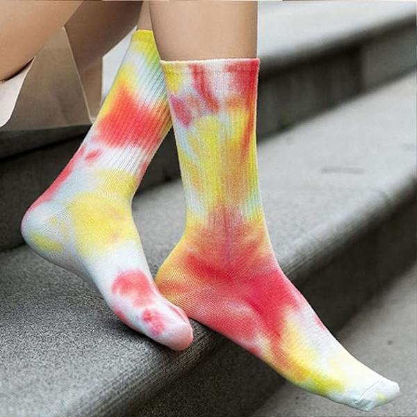 Färgglada Tie-Dye Mjuka Crew-strumpor för Kvinnor, Dämpade Casual Strumpor C