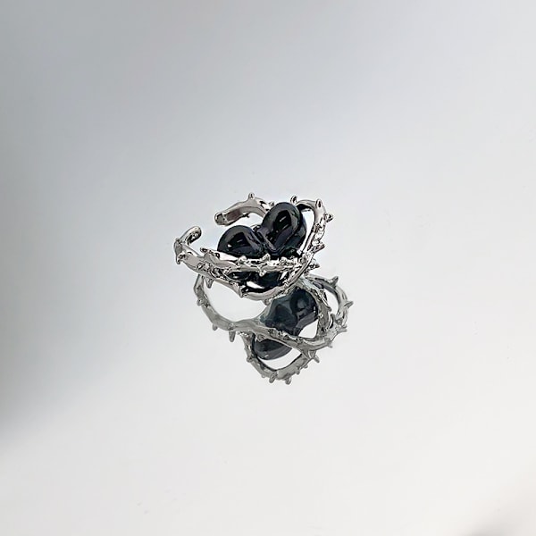 1-pack Niche Design Svarta Torn Kärleksringar Frigid Wind Öppen Ring