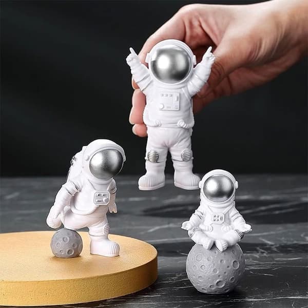 3-delt Astronaut Actionfigur Skulptur, Moderne Astronaut Statue