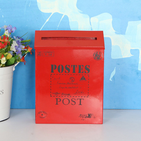 （Röd） Vintage vägghängande järn brevlåda Post Postbrev Newspa