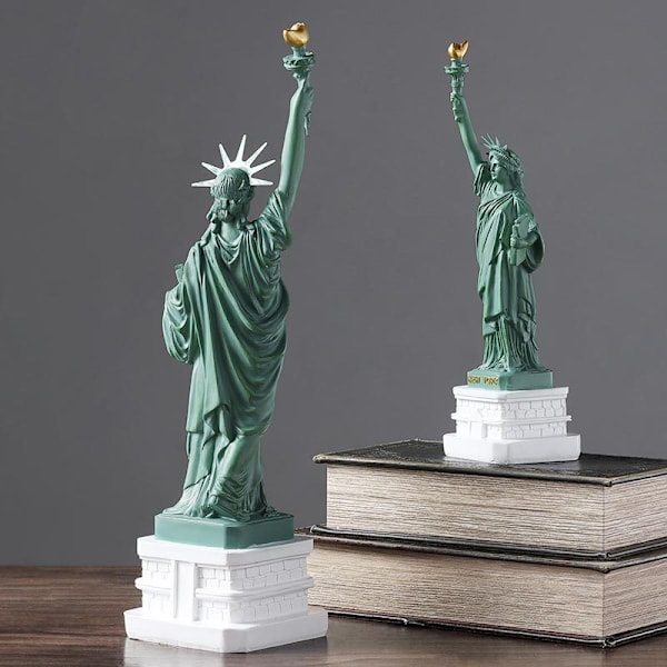 Vapaudenpatsas -patsasveistos New Yorkin Liberty Isl:stä