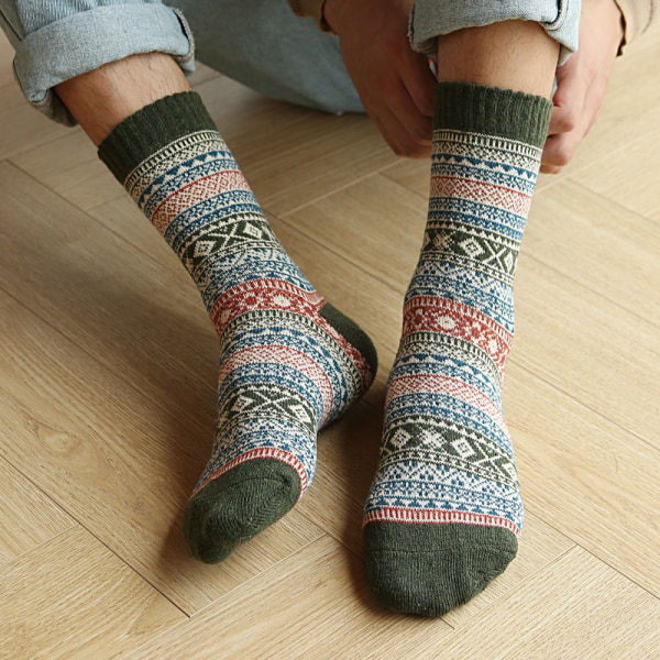 5 stk Vintersokker for menn Fargerike varme strikkede sokker (stil 2)