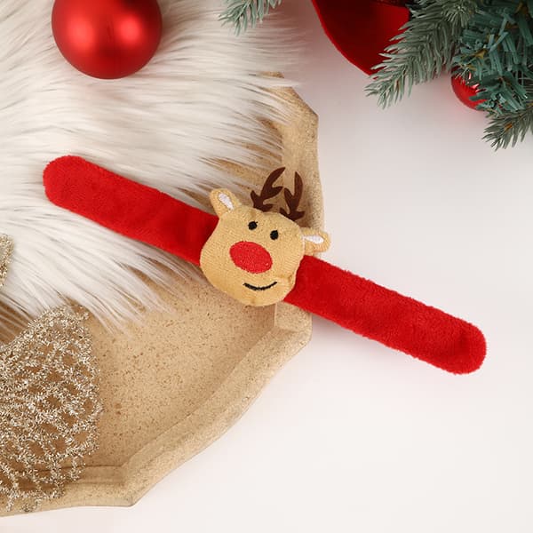15 stycken julklappar Barnens klappring Julsu