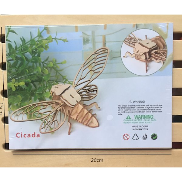 DIY-leksaker i trä för barn - 8 insektsmodeller att sätta ihop