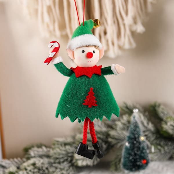 2 stycken jultomtenissar i olika stilar