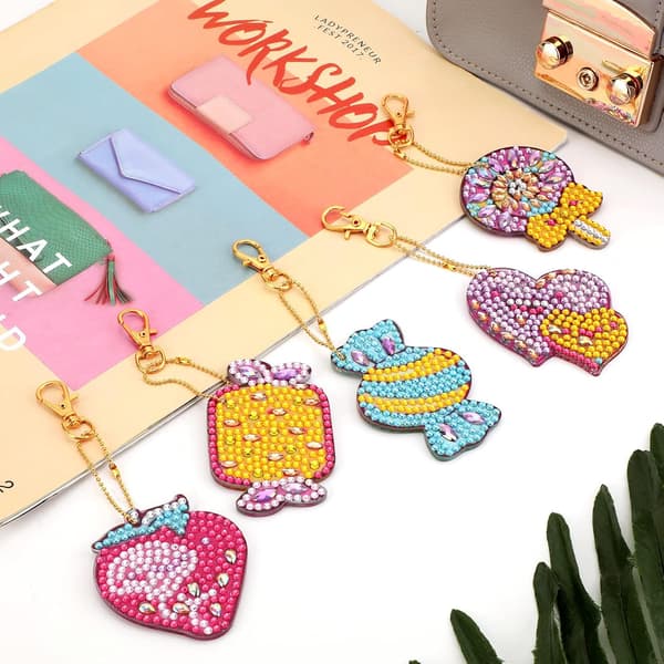 5 kpl DIY 5D Candy Love Heart Timanttimaalaus Avaimenperä, D DXGHC