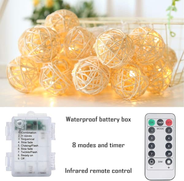 Batteridrevet 40 LED Lysstreng, 5 meter 40 Globe Rattan Bal