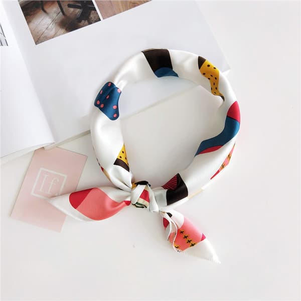 Silkefølelse Sjal Medium Kvadrat Satin Hodeplagg for Kvinner 20 ×