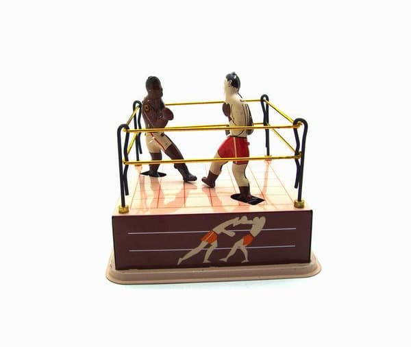 Nostalgiska tema personlighet prydnadsföremål boxare järnleksaker DXGHC