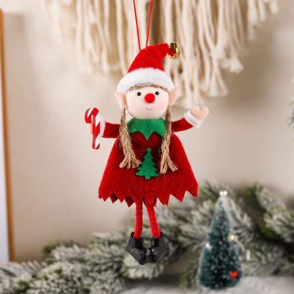 2 stycken jultomtenissar i olika stilar