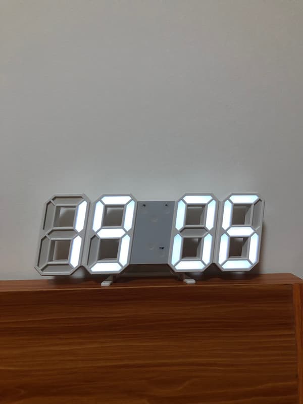 3D LED Digital Alarmklokke til skrivebord 9,7 tommer Veggbord Timer Lys