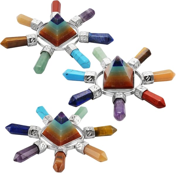 7 Chakra-punkter Pyramid Energi Generator for Reiki Skrivebordsdekor, Cr