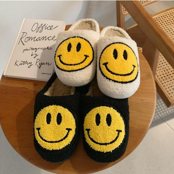Retro Smilende Ansikt Myke Plysj Komfortable Varme Slip-on Topplapper For Par