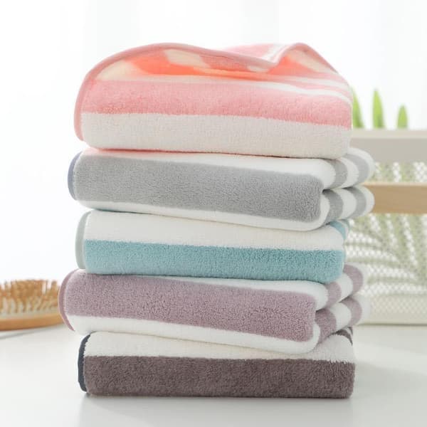 5-pack mjukt korallfleecehandduk med färgade ränder, warp-stickad